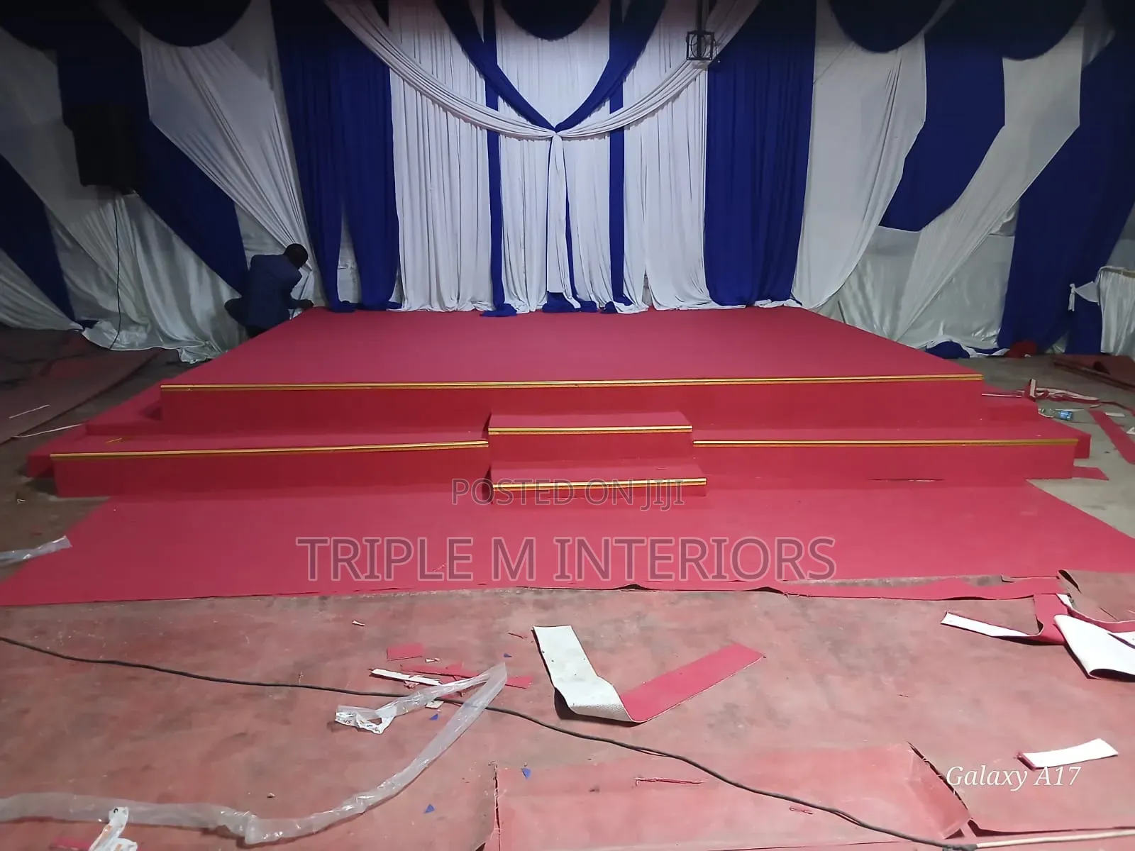 Before After Installation 4mm Delta Wall to Wall Carpet for Pulpits