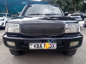 Toyota Land Cruiser 2000 Black