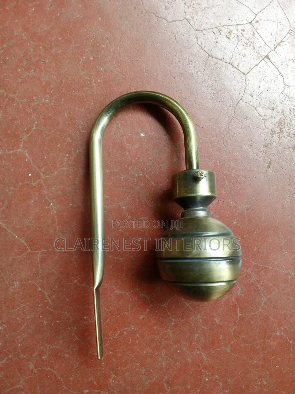 Drilling Excellent Quality, Metallic Curtain Holders