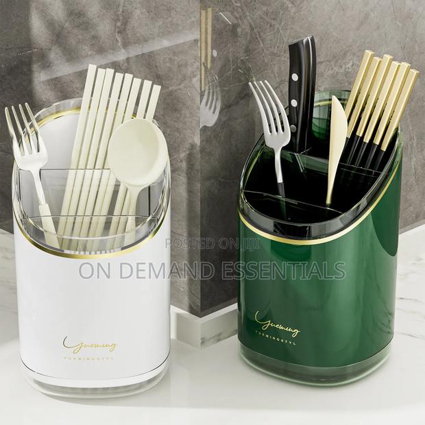 Elegant Cutlery Holder