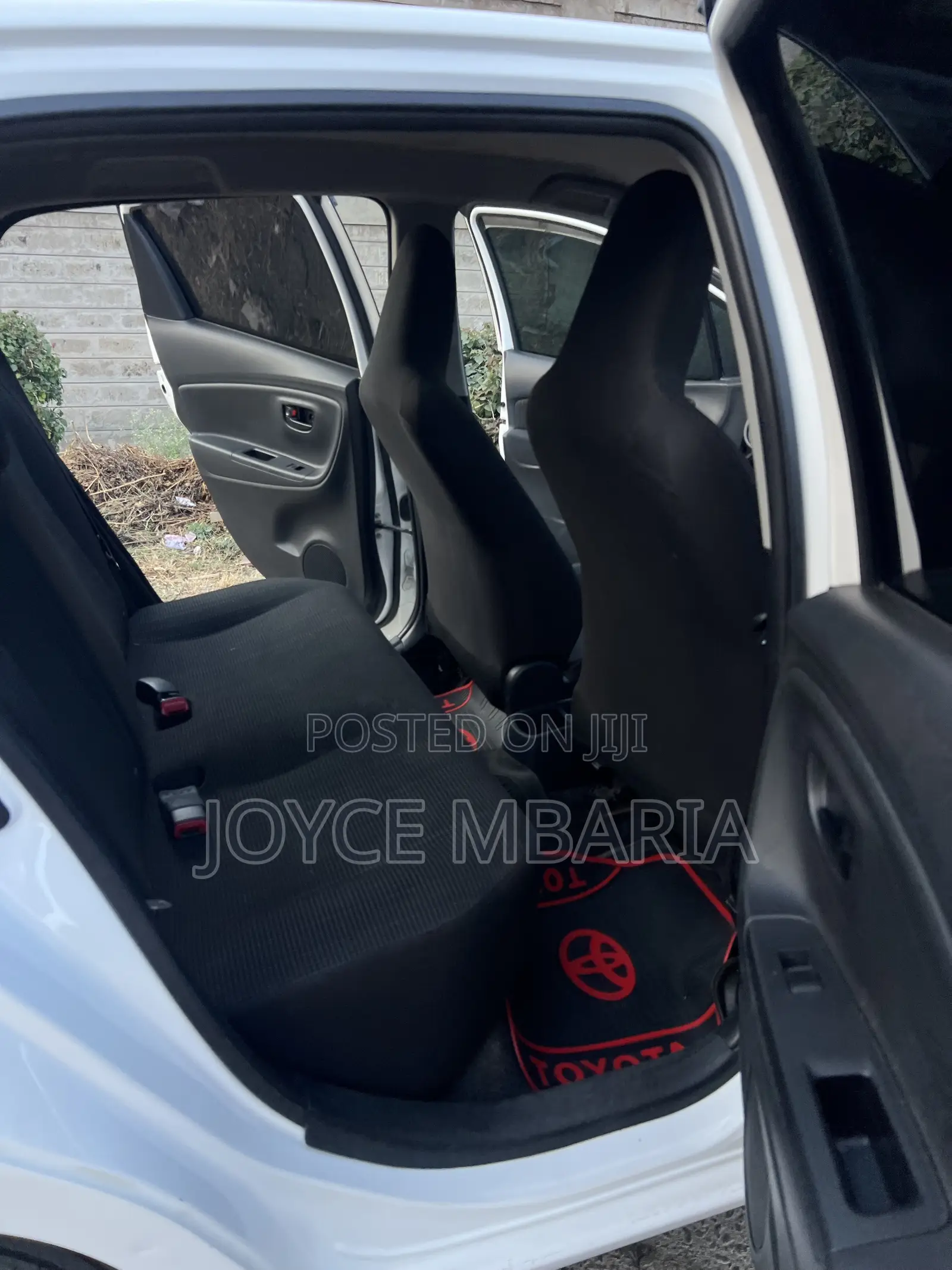 Toyota Vitz 2017 White