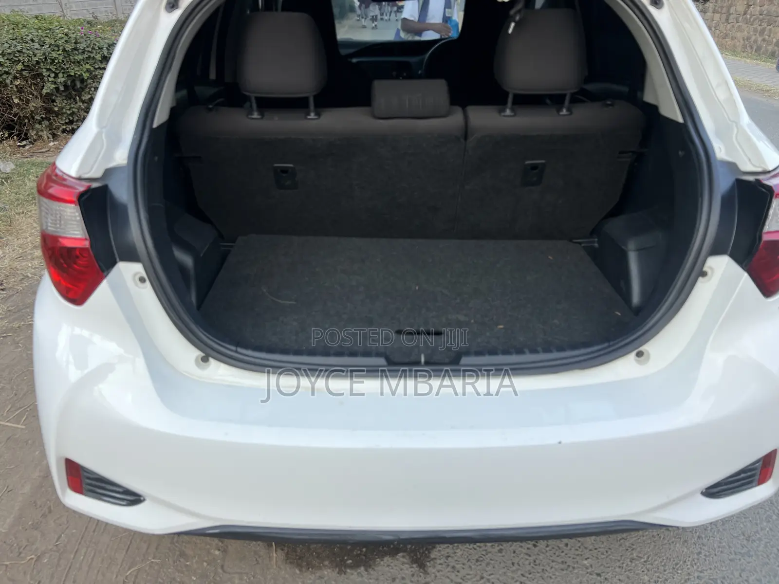 Toyota Vitz 2017 White