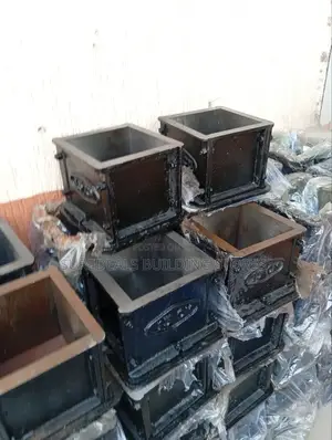 Heavy Duty Cast Iron Cube Moulds