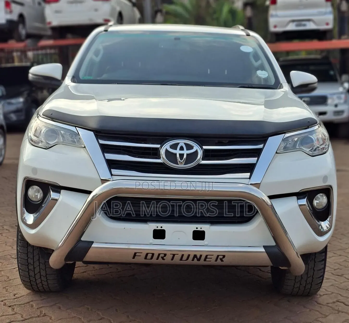 Toyota Fortuner 2019 White
