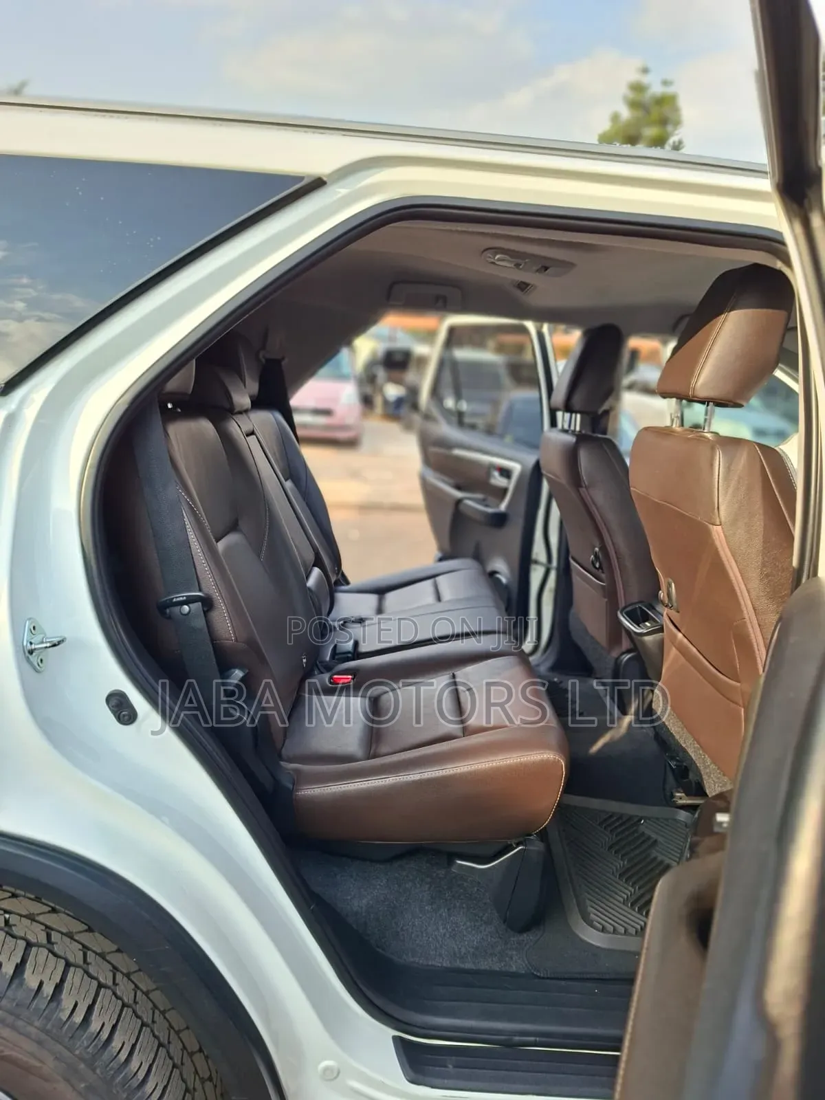 Toyota Fortuner 2019 White