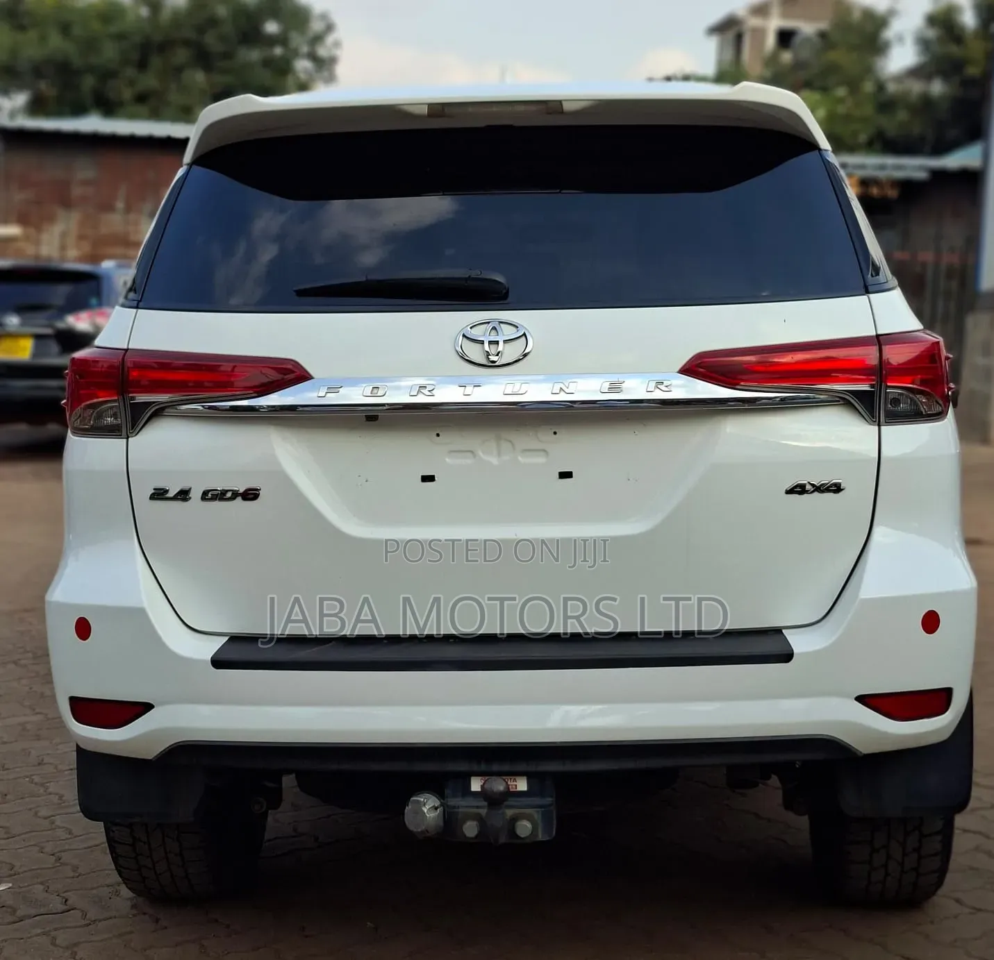 Toyota Fortuner 2019 White