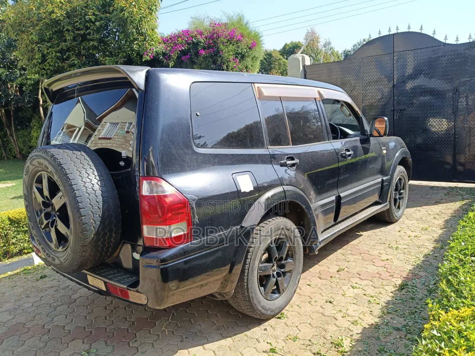 Mitsubishi Pajero 3.2 GLS 2007 Black