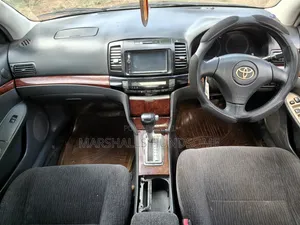 Toyota Premio 2005 Purple