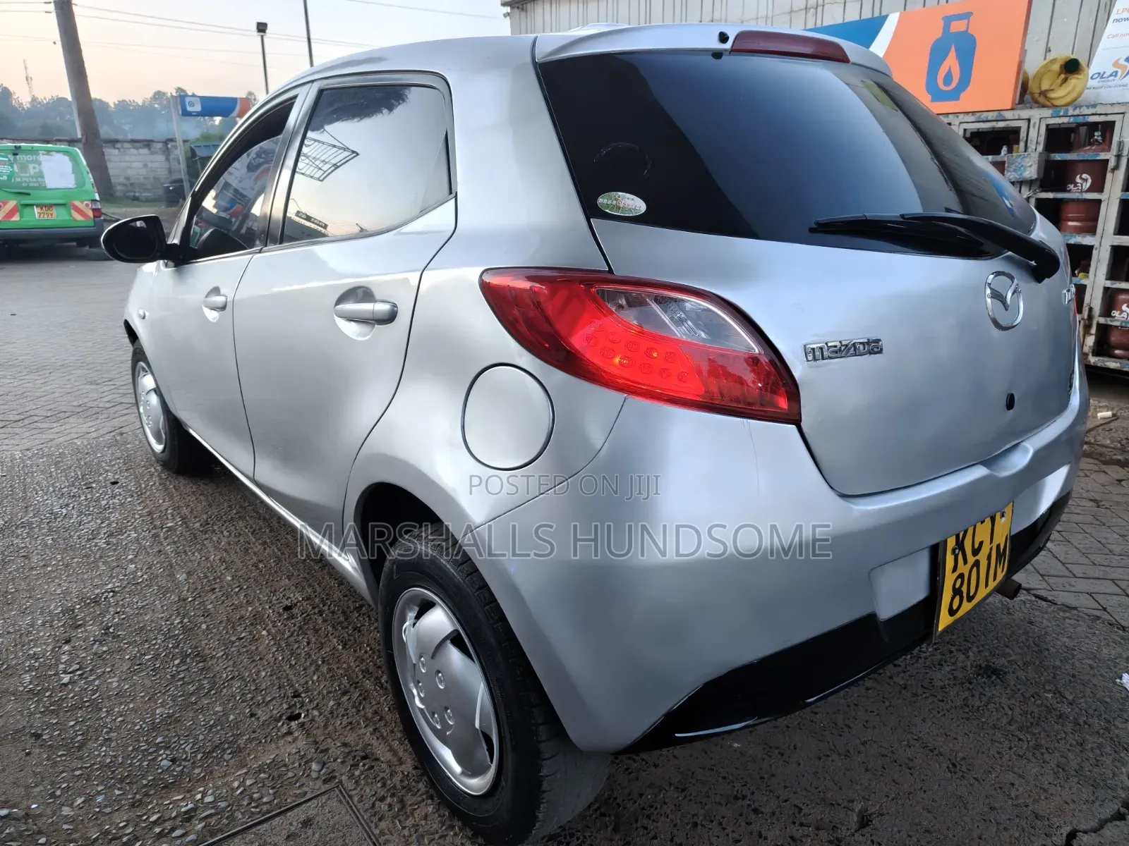 Mazda Demio 2011 Silver