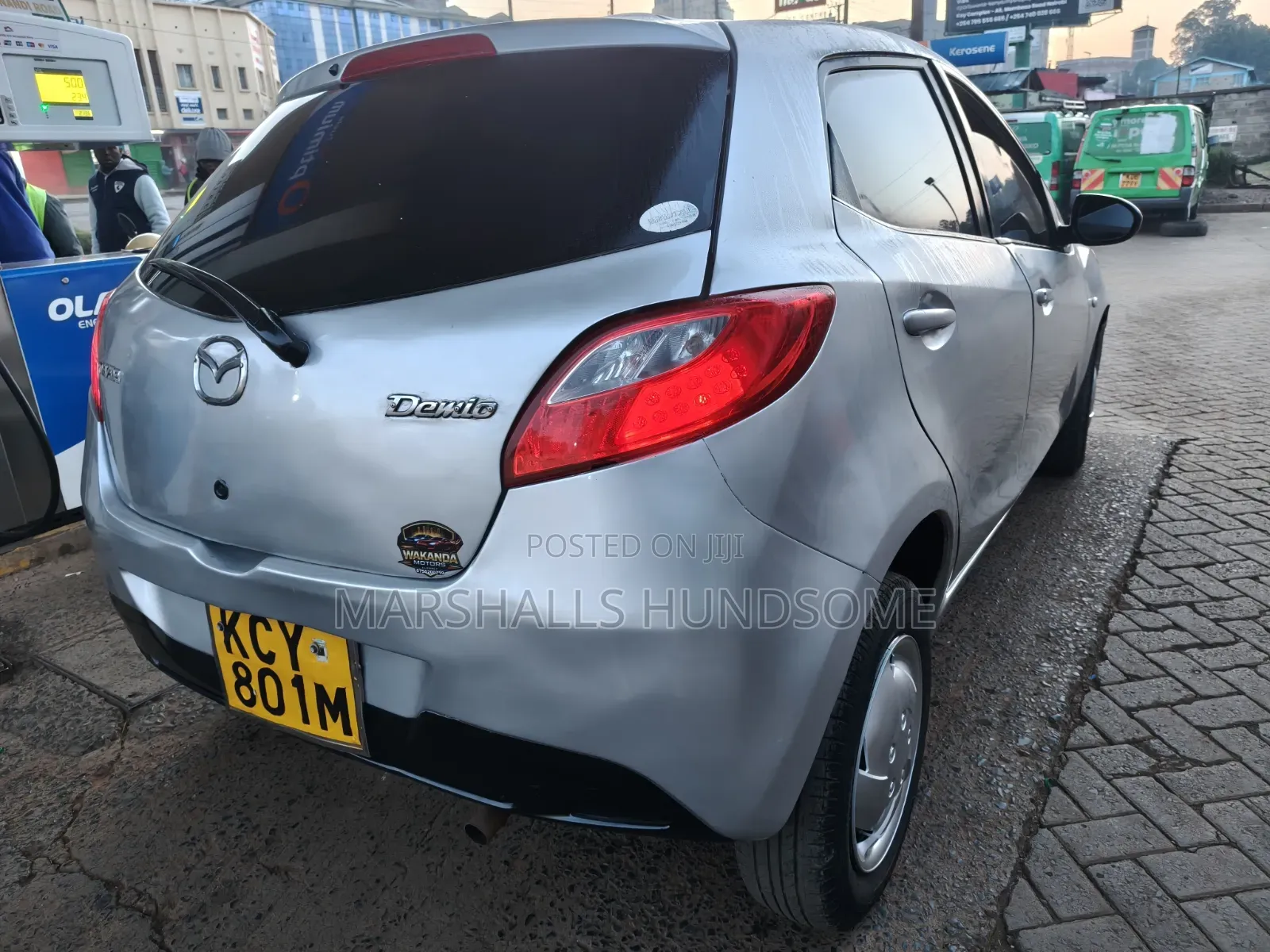 Mazda Demio 2011 Silver