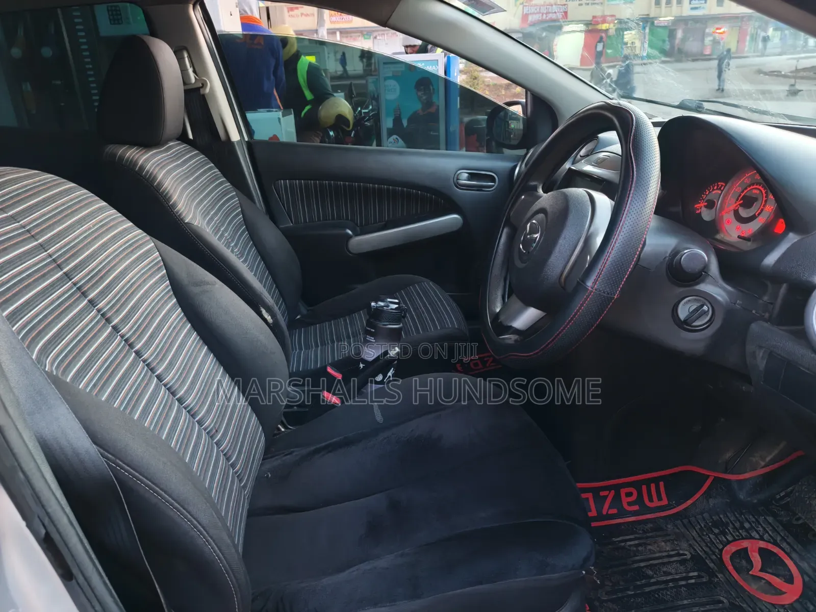 Mazda Demio 2011 Silver