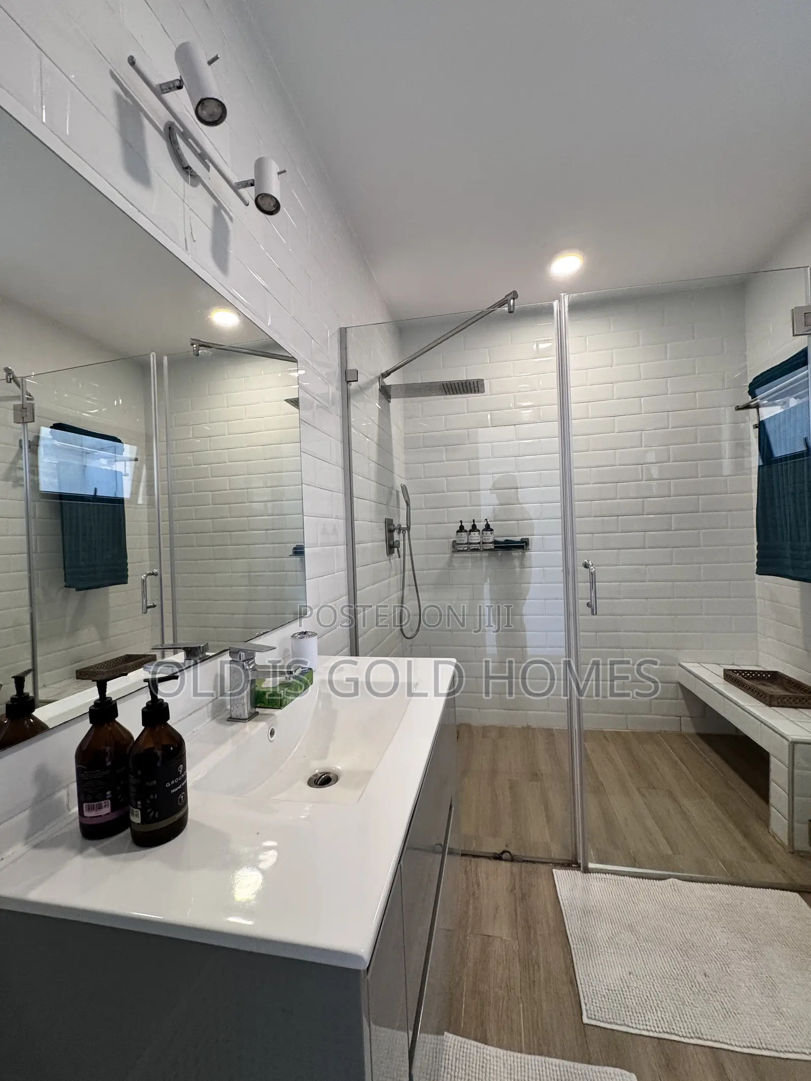 Furnished 2bdrm Apartment in Valley Arcade for rent