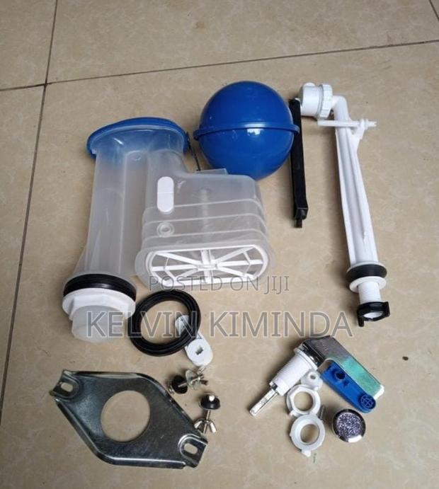 Matumbo Cross Couple Toilet