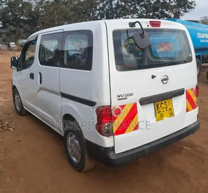 Nissan NV350 2012 White