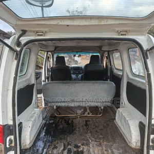 Nissan NV350 2012 White