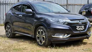 Honda Vezel 2018 Black