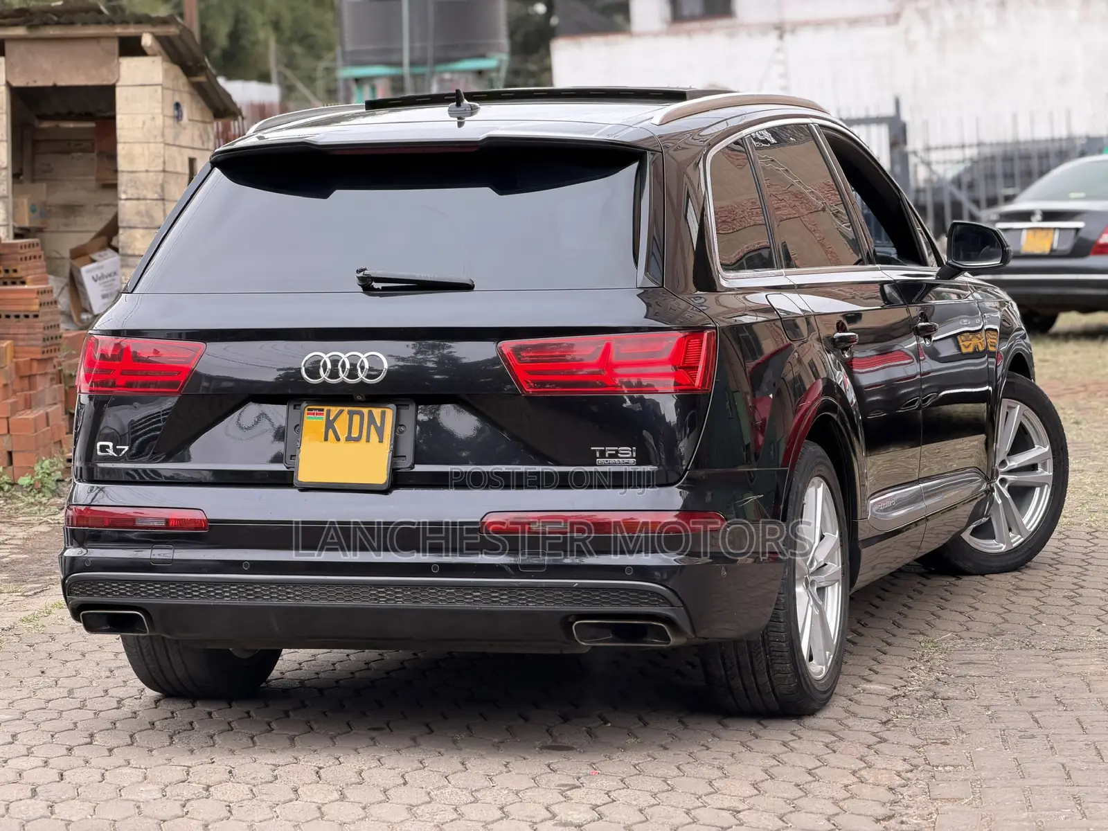 Audi Q7 2016 Black