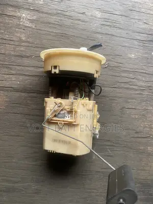 Fuelpump Mazda Demio