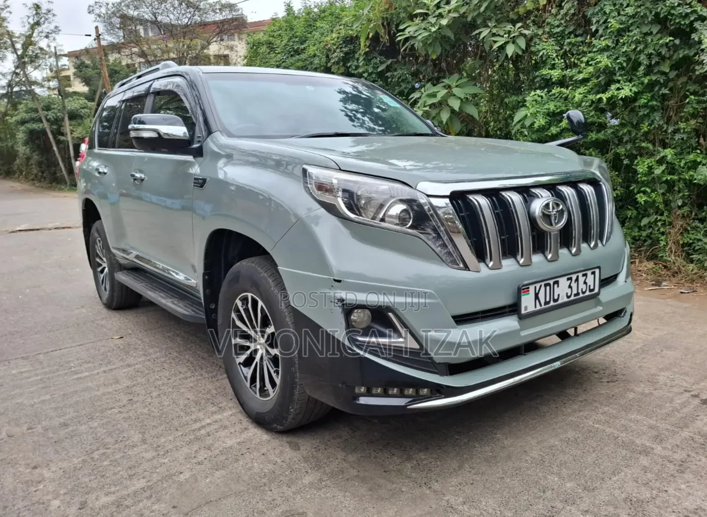 Toyota Land Cruiser Prado 2016 Green