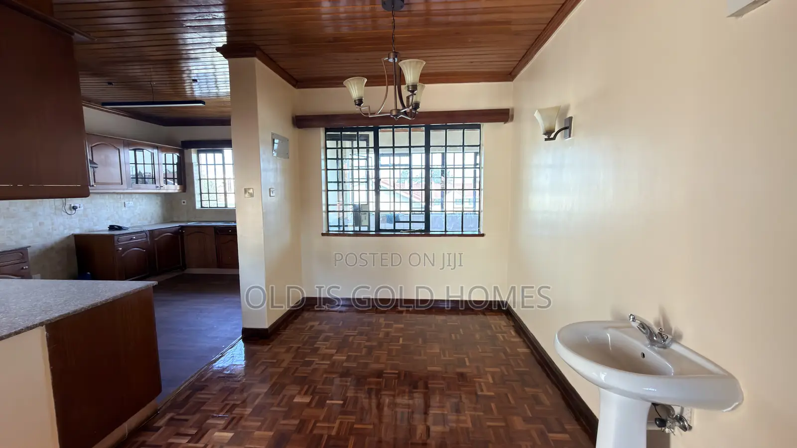 3bdrm Apartment in Valley Arcade for rent