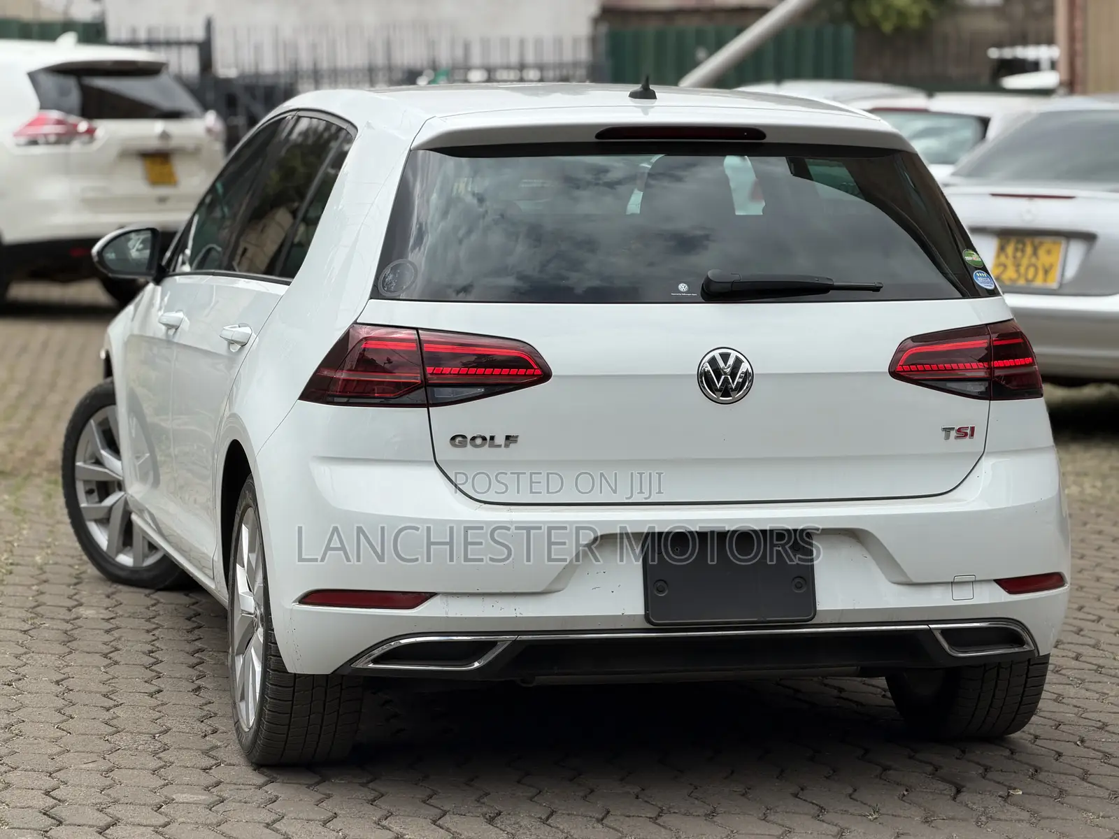 Volkswagen Golf 2018 White