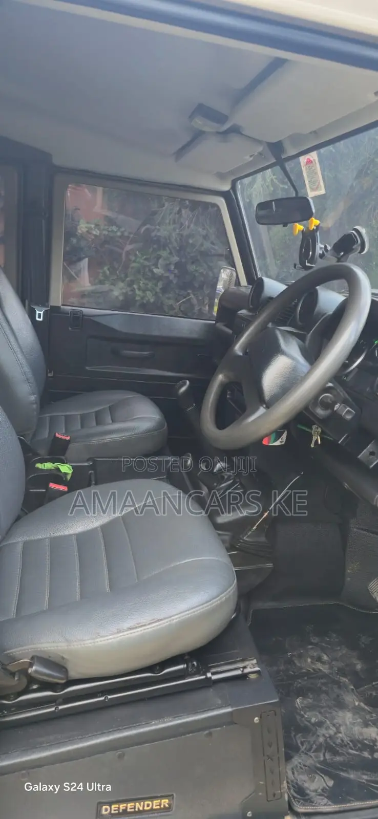 Land Rover Defender Puma 110 2.4 TD 2009 Gray