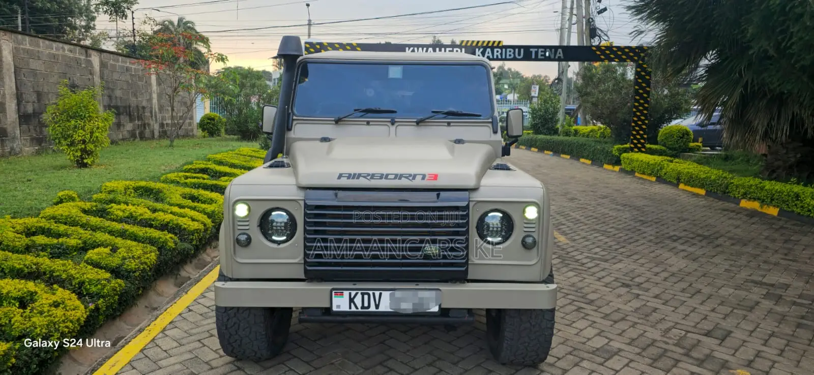 Land Rover Defender Puma 110 2.4 TD 2009 Gray