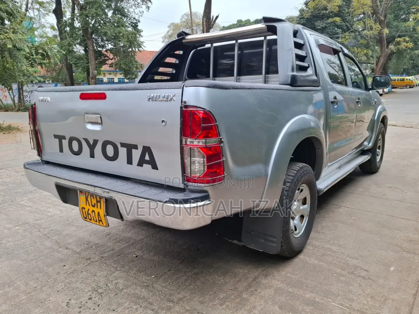 Toyota Hilux 2015 Silver