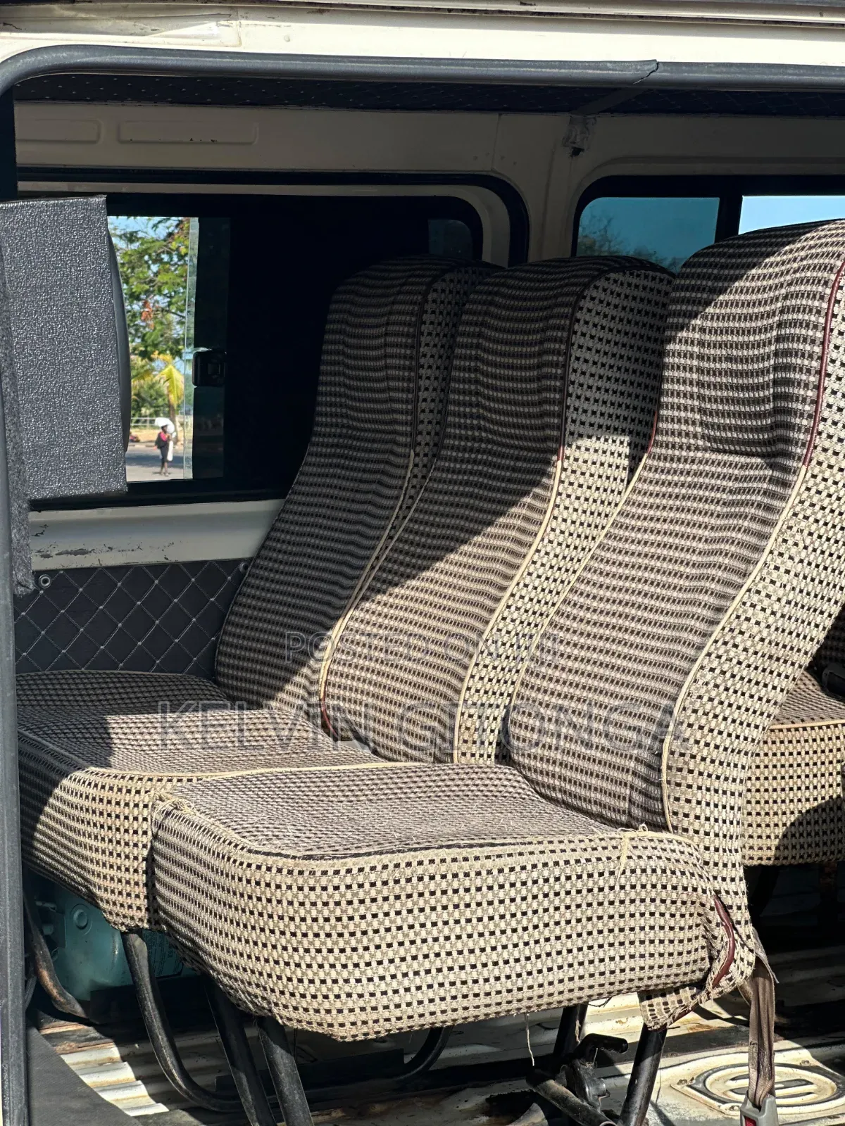Toyota HiAce 2016 White