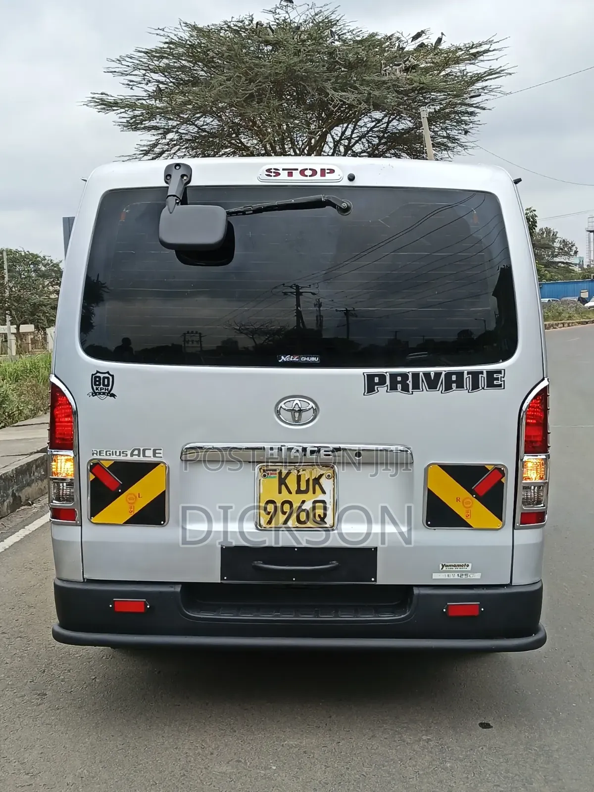 Toyota HiAce 2016 Silver