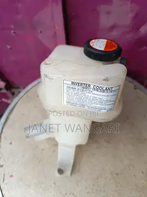Coolant Reserve Tank /Bottle Toyota Auris New Model