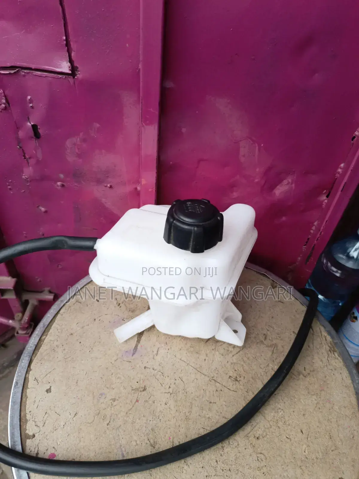 Coolant /Reserve Bottle for Nissan Dualis