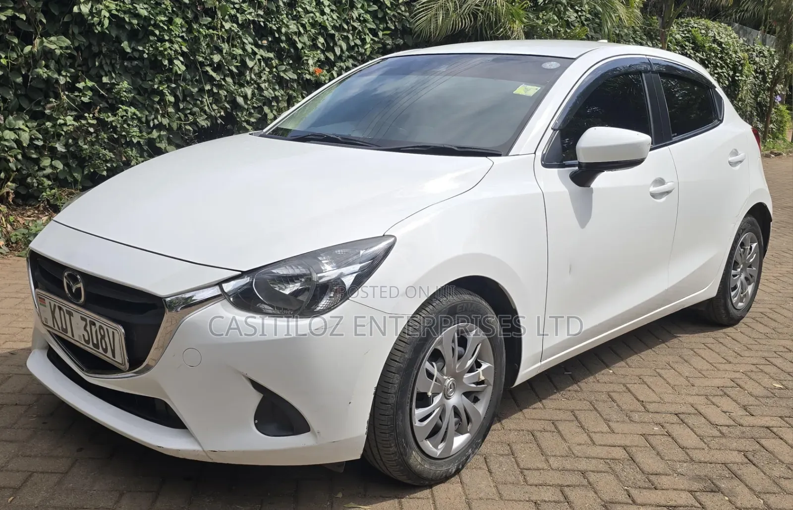 Mazda Demio 2018 White