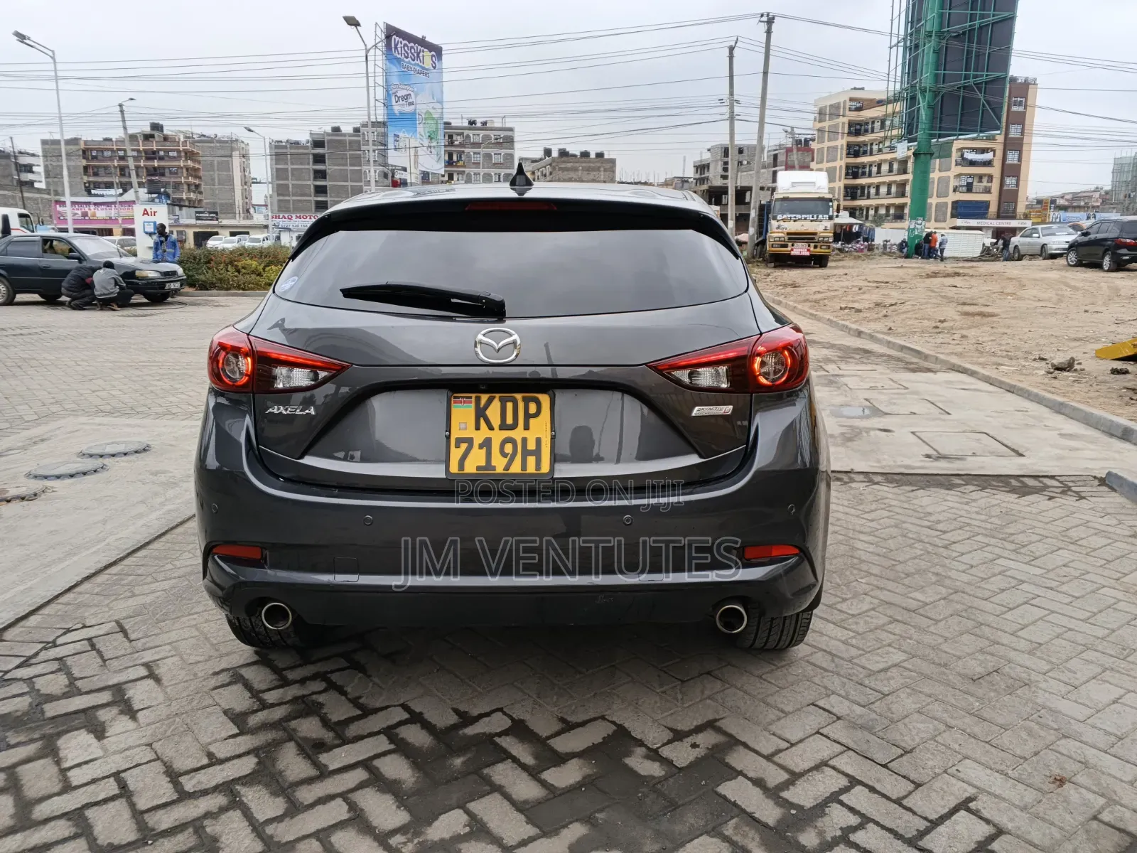 Mazda Axela 2018 Gray