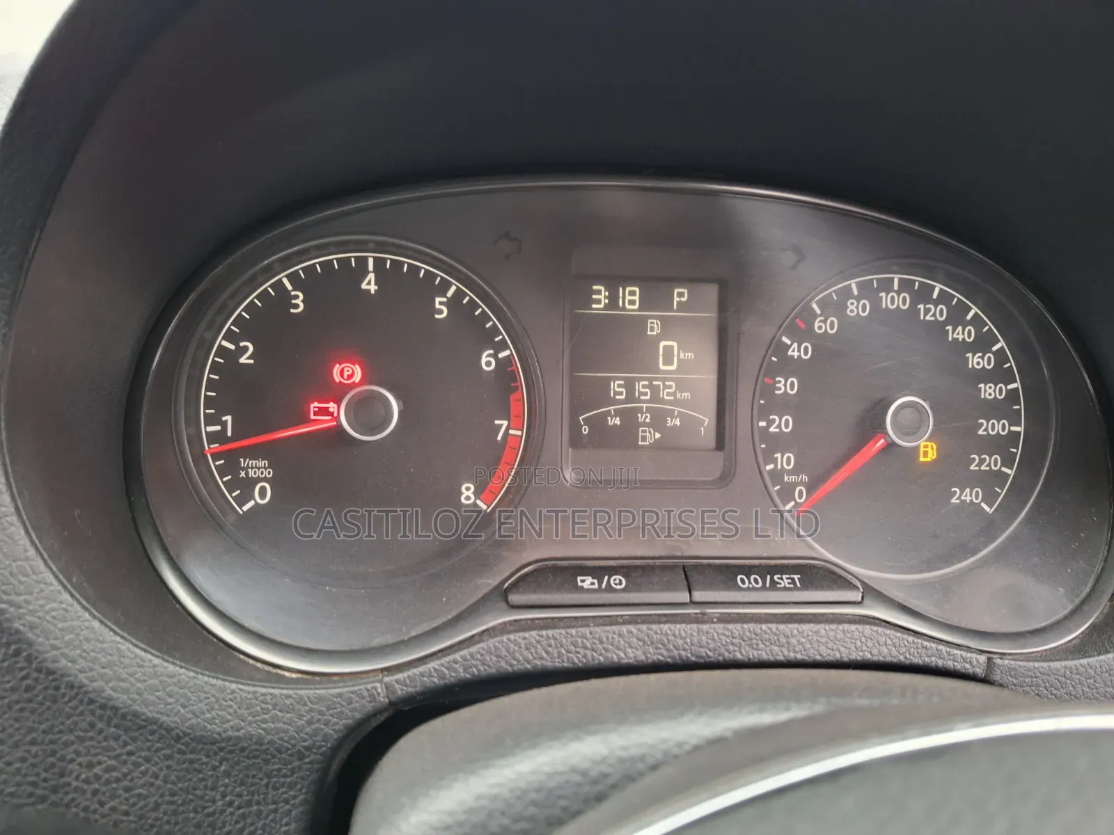 Volkswagen Polo 2015 Silver