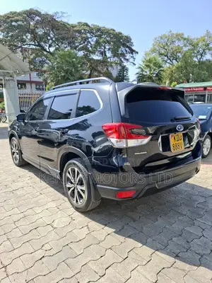 Subaru Forester 2018 Black