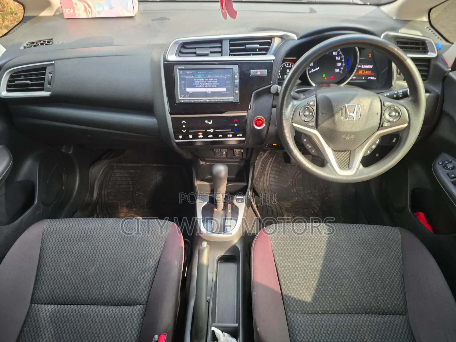 Honda Fit 2018 Silver