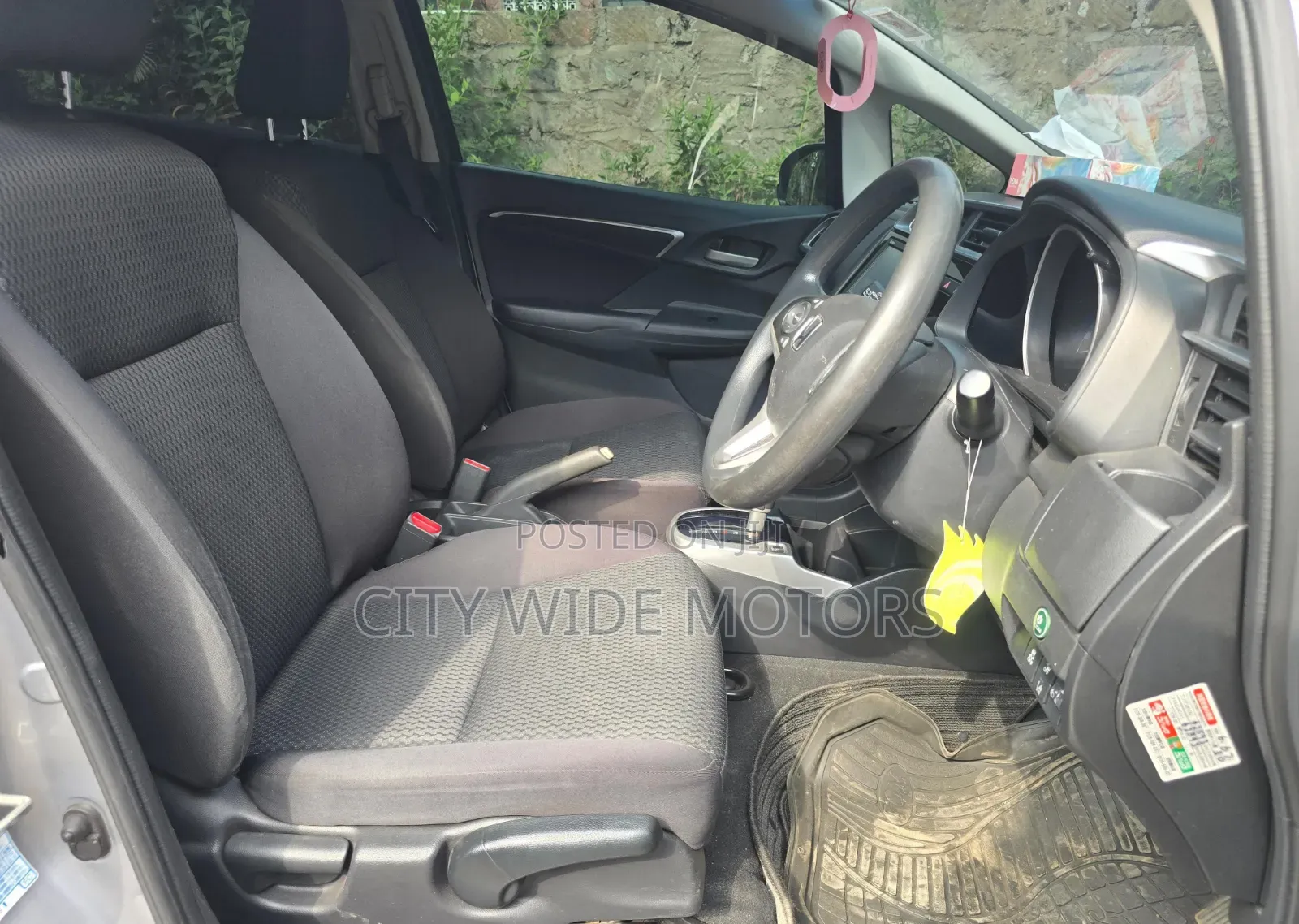 Honda Fit 2018 Silver