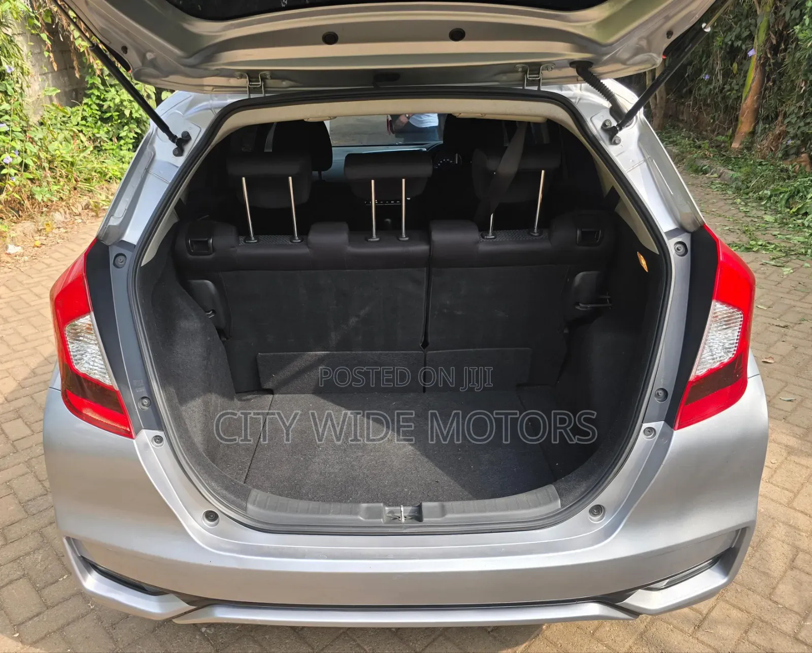 Honda Fit 2018 Silver