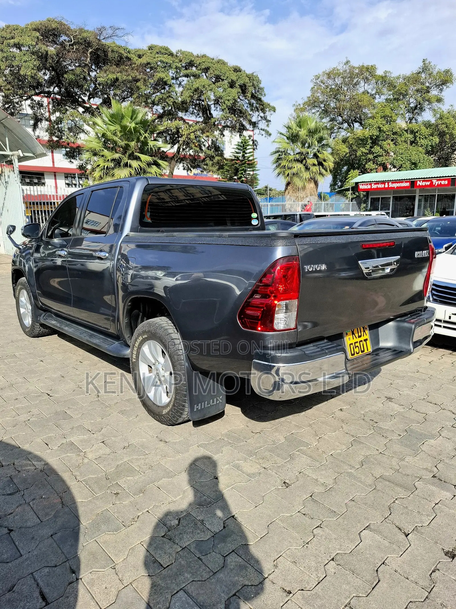 Toyota Hilux 2018 Gray