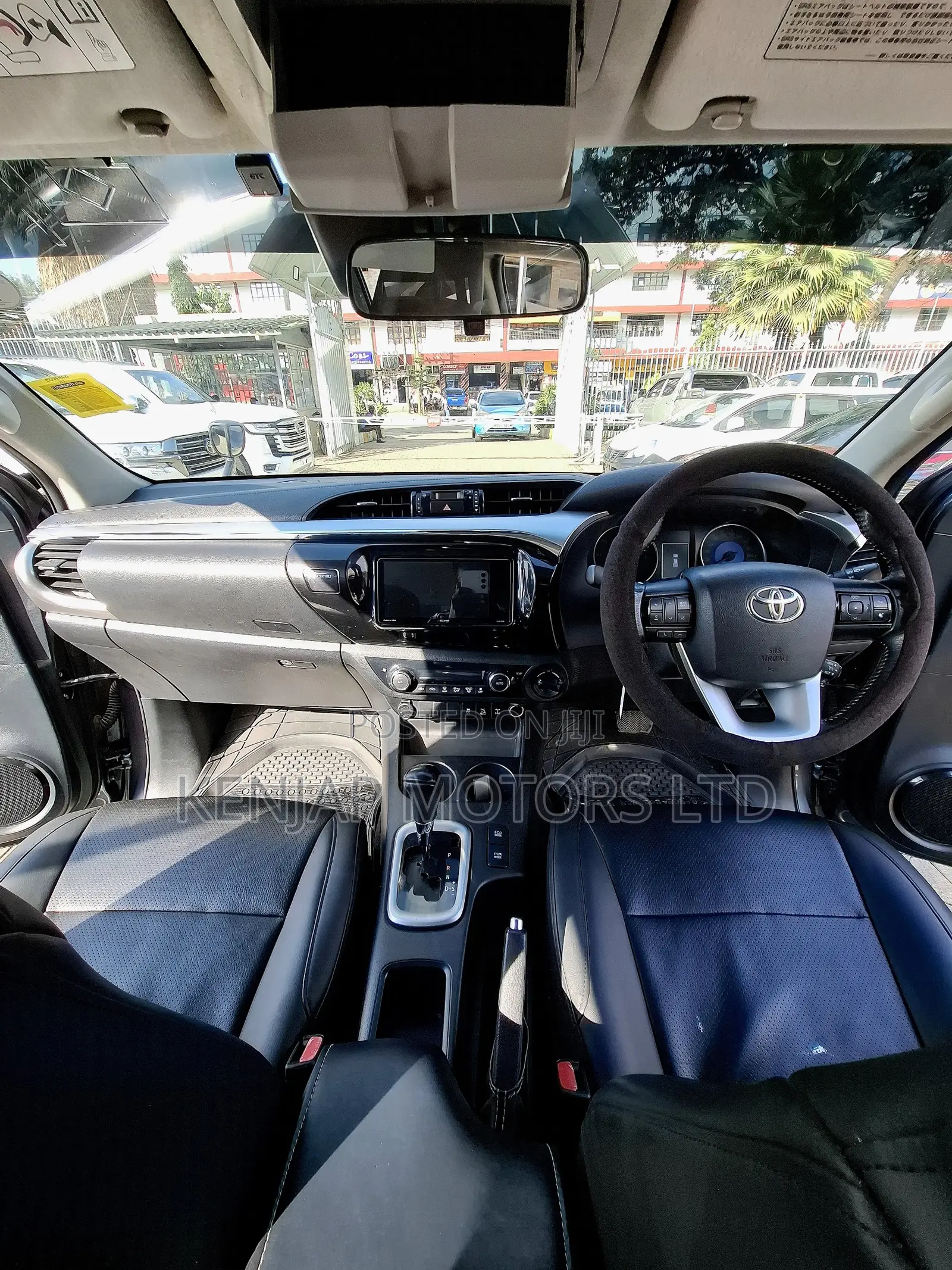 Toyota Hilux 2018 Gray