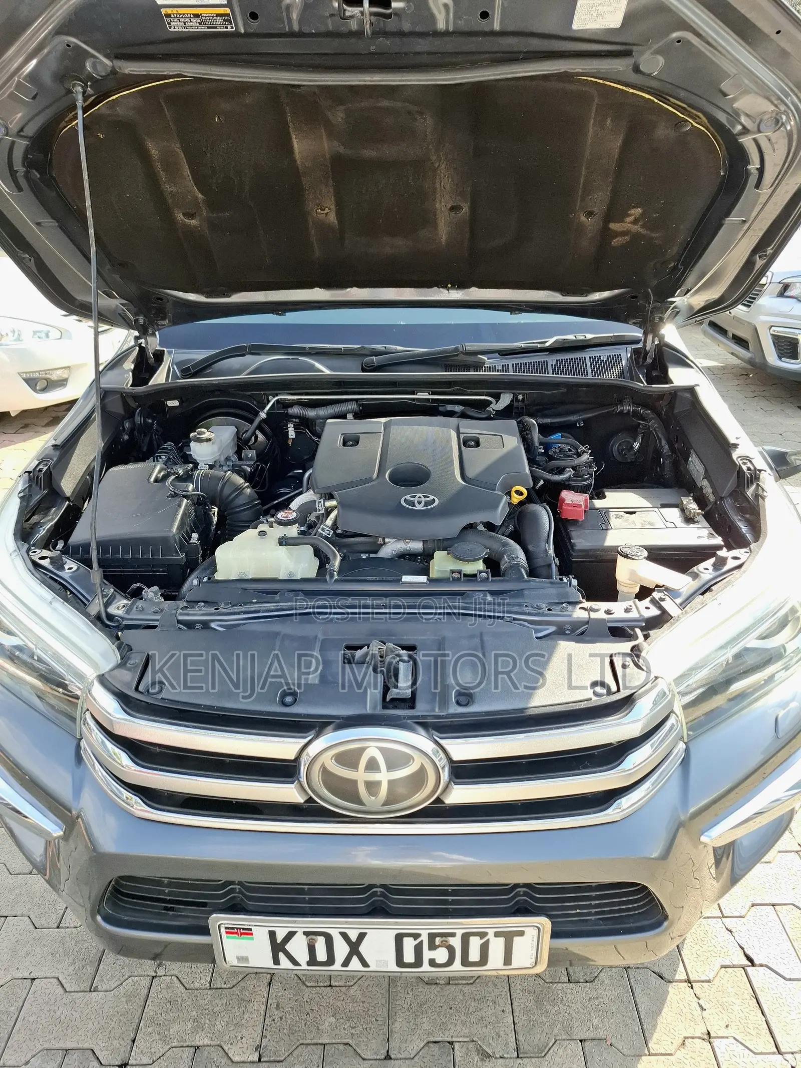 Toyota Hilux 2018 Gray