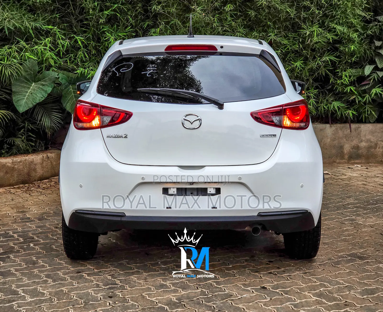 Mazda 2 2020 White