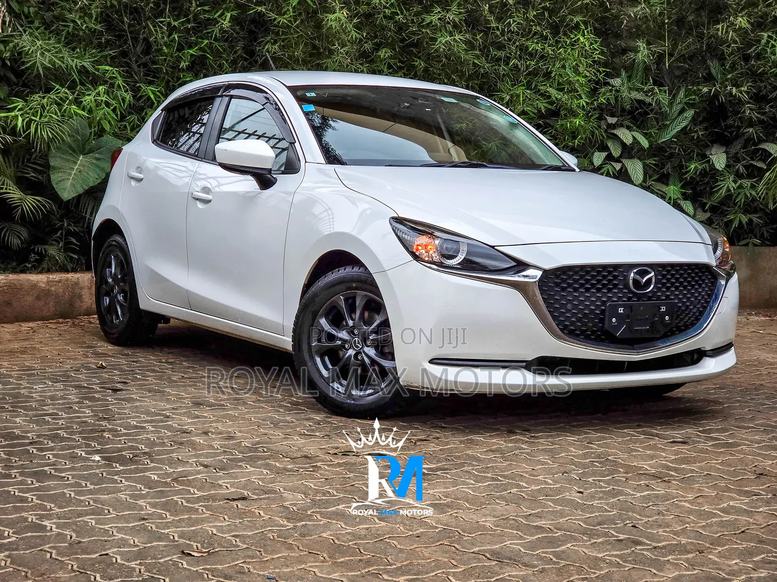 Mazda 2 2020 White