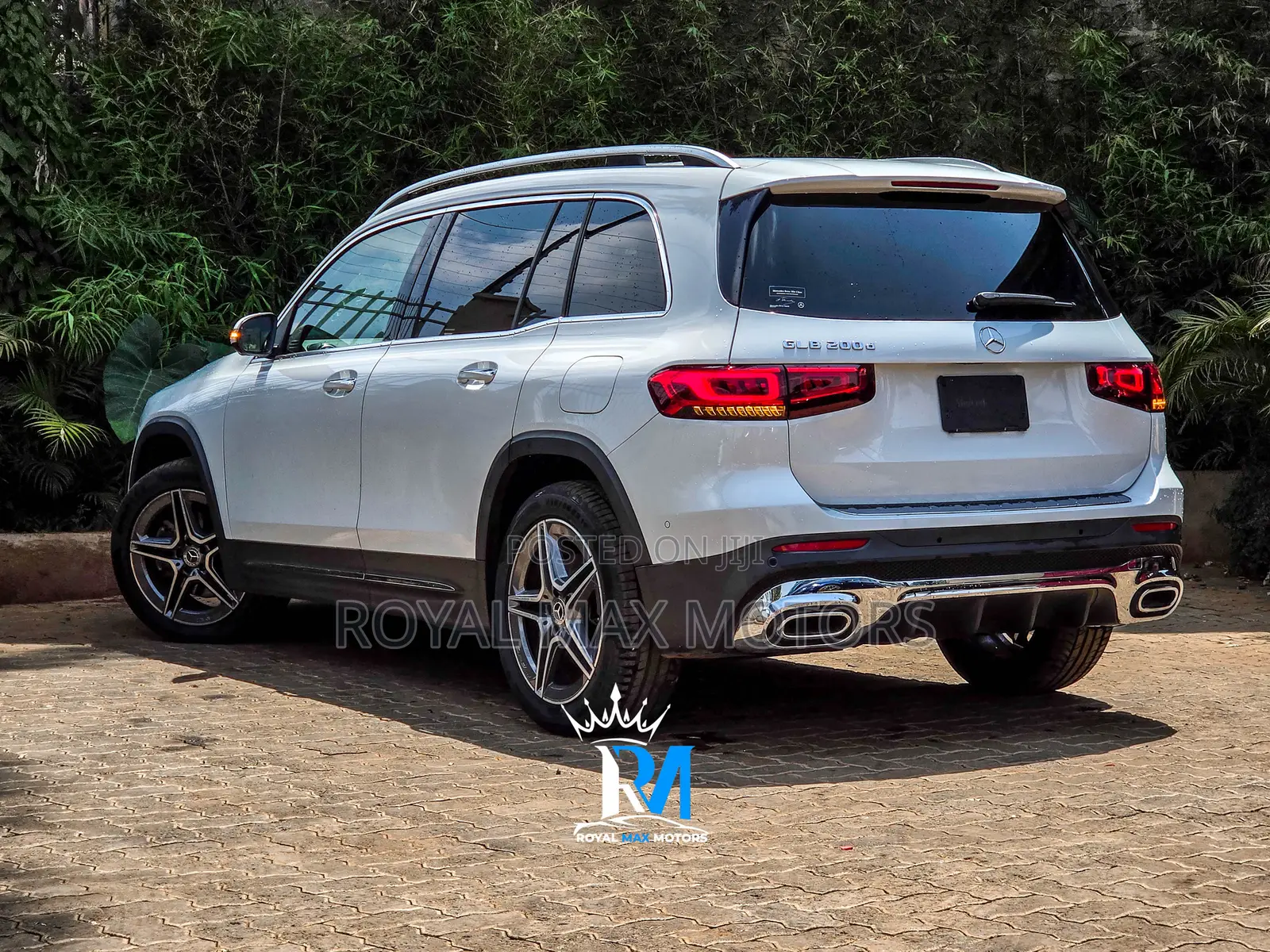 Mercedes-Benz GLB-Class 2020 White