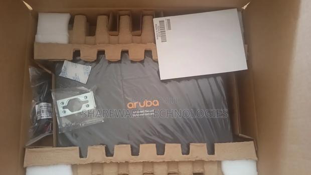 Hpe Aruba Networking 2930f 24g Poe+ Sfp+ Switch (Jl255a)