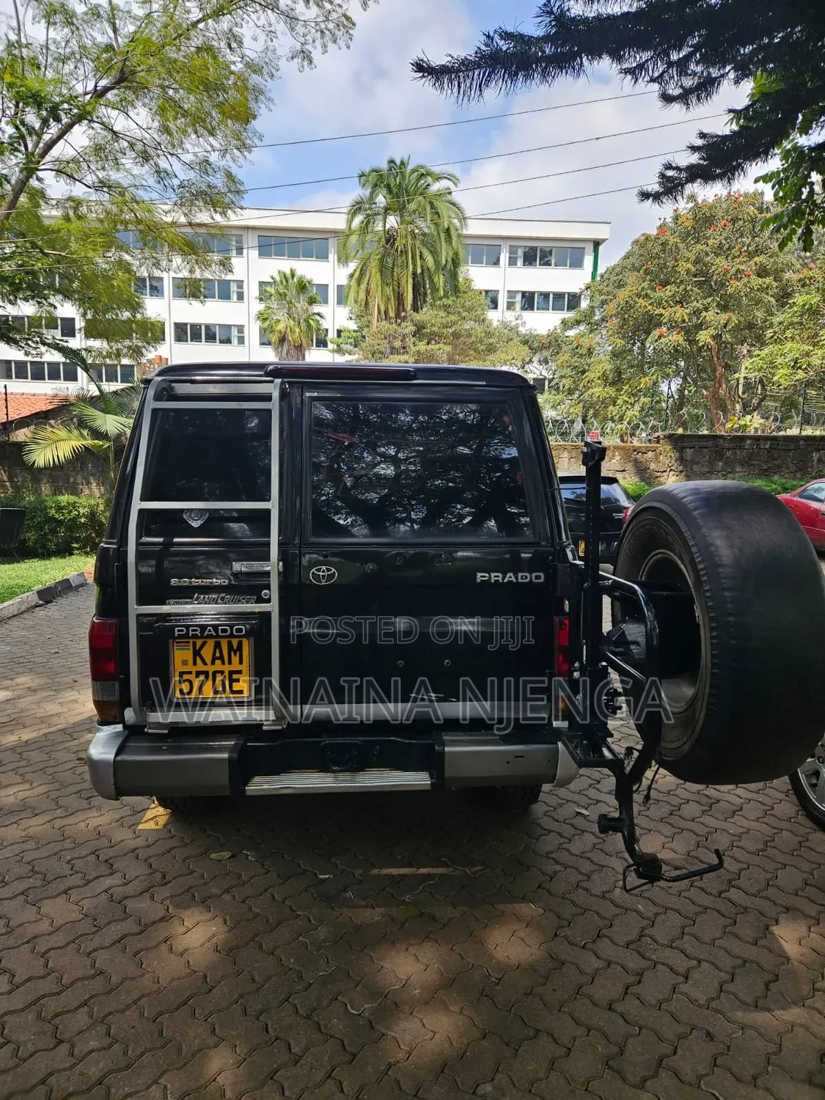Toyota Land Cruiser 1999 Black