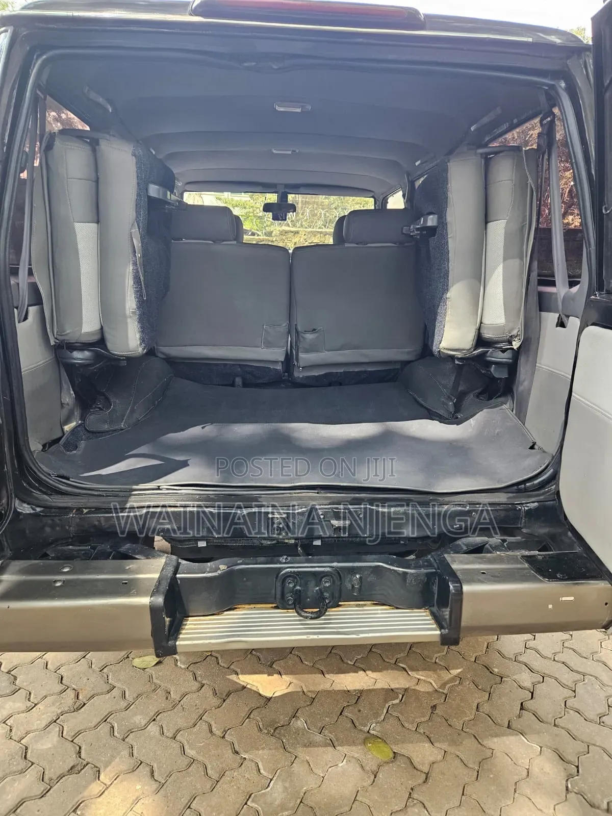 Toyota Land Cruiser 1999 Black