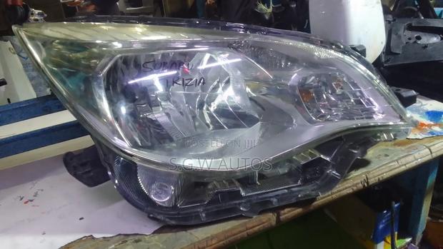 Subaru Trizia Headlight