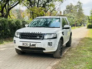 Land Rover Freelander SV Premium 2014 White